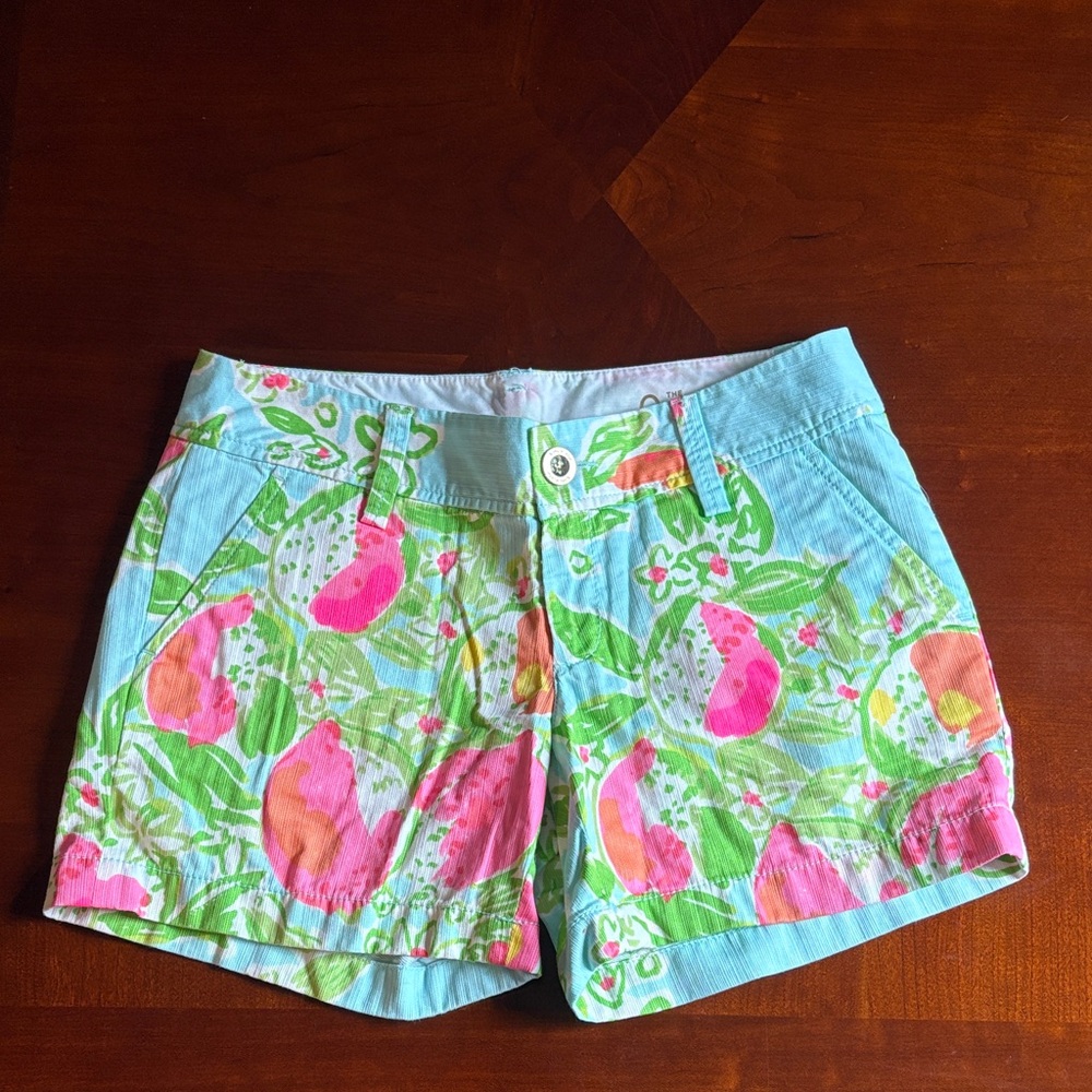 Lilly Pulitzer Blue and Pink Floral Women's Shorts